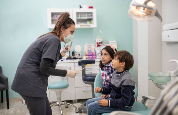 Best Dental Exams and Cleanings  in Bannockburn, IL