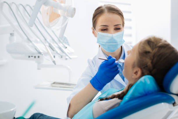 Best Tooth Extraction  in Bannockburn, IL